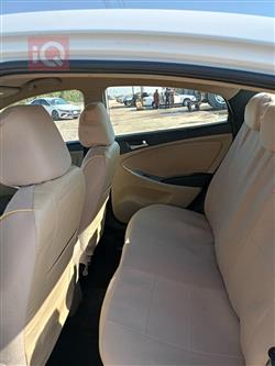 هیوندای ئەکسنت